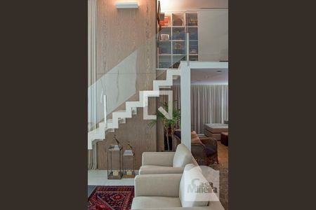 Escada de apartamento à venda com 4 quartos, 216m² em Belvedere, Belo Horizonte