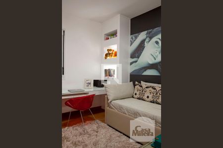 Quarto  de apartamento à venda com 4 quartos, 216m² em Belvedere, Belo Horizonte