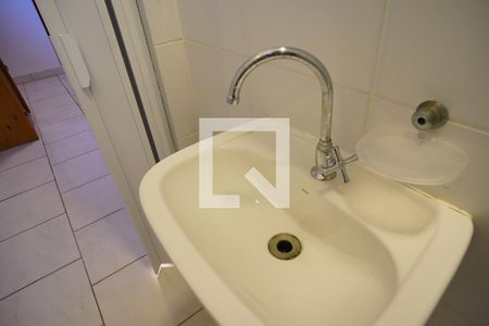 Banheiro de casa para alugar com 1 quarto, 59m² em Saco dos Limões, Florianópolis