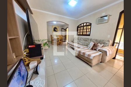 Sala de casa para alugar com 3 quartos, 130m² em Vila dos Remedios, São Paulo