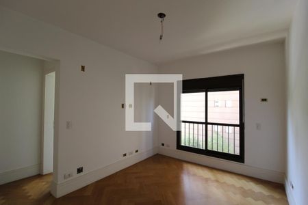 Apartamento à venda com 210m², 4 quartos e 3 vagasQuarto 1 - Suíte