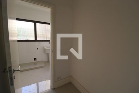 Apartamento à venda com 210m², 4 quartos e 3 vagasQuarto de Serviço