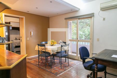 Sala de apartamento à venda com 2 quartos, 116m² em Jardim Botânico, Porto Alegre