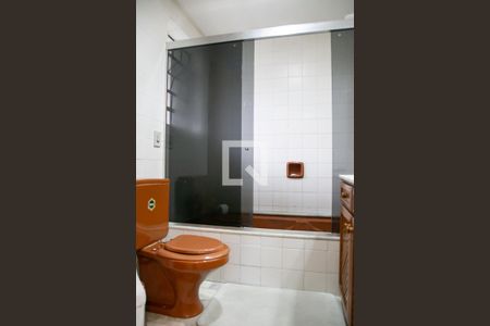 Apartamento à venda com 116m², 2 quartos e 2 vagasBanheiro do Quarto 2