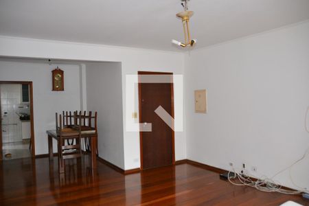 Sala de apartamento para alugar com 3 quartos, 107m² em Santo Antônio, São Caetano do Sul