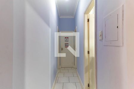 Corredor de apartamento à venda com 3 quartos, 108m² em Centro, Niterói