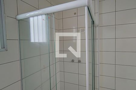 banheiro de apartamento para alugar com 1 quarto, 45m² em Jacarepaguá, Rio de Janeiro