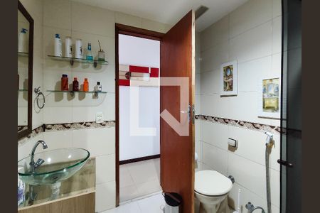 Apartamento à venda com 100m², 3 quartos e 1 vagaBanheiro Corredor