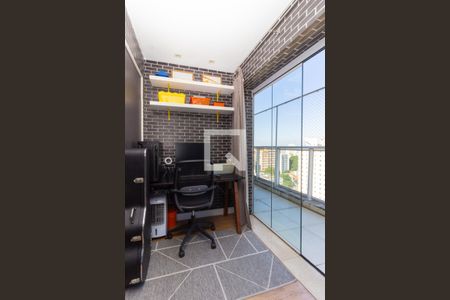 Apartamento à venda com 152m², 2 quartos e 2 vagasEscritório