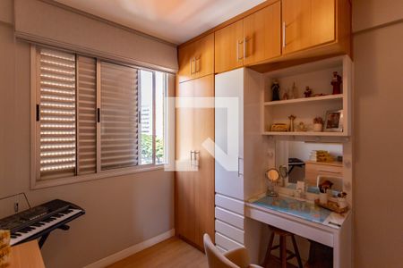 Quarto 1 de apartamento para alugar com 3 quartos, 100m² em Alto Barroca, Belo Horizonte