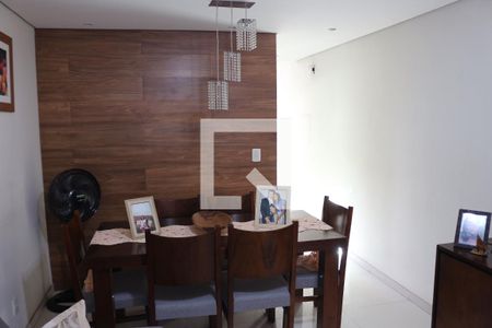 Sala de apartamento à venda com 2 quartos, 75m² em Jardim Riacho das Pedras, Contagem