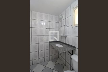 Casa de condomínio para alugar com 72m², 3 quartos e 2 vagasBanheiro 2