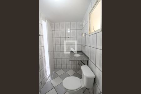 Casa de condomínio para alugar com 72m², 3 quartos e 2 vagasBanheiro 2