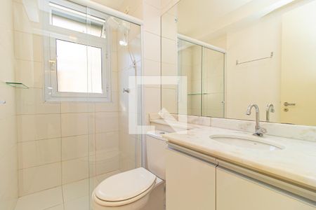 Banheiro de kitnet/studio para alugar com 1 quarto, 28m² em Consolação, São Paulo