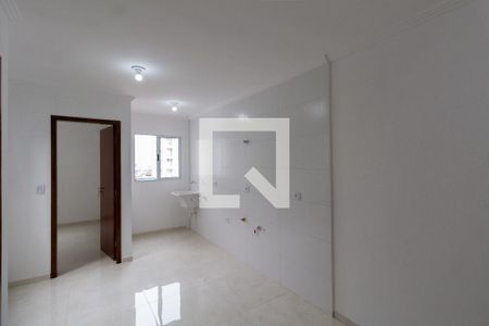 Sala e Cozinha Integrada  de apartamento à venda com 2 quartos, 43m² em Vila Marieta, São Paulo