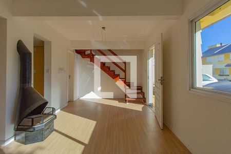 Sala de casa de condomínio à venda com 3 quartos, 138m² em Estância Velha, Canoas