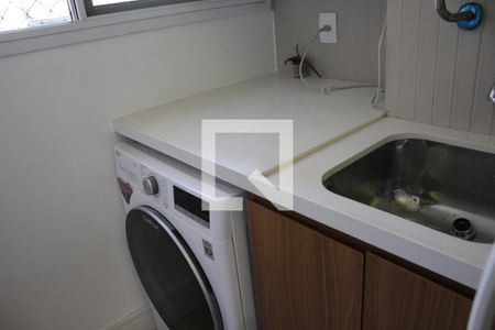 Apartamento para alugar com 67m², 2 quartos e 1 vagaÁrea de Serviço