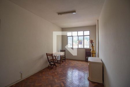 Apartamento à venda com 92m², 2 quartos e 2 vagasSala