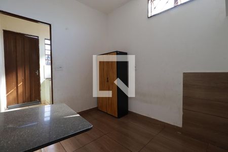 Sala/Quarto de casa para alugar com 1 quarto, 40m² em Vila Albertina, Ribeirão Preto