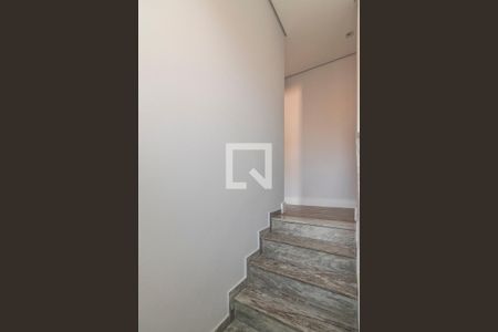 Escada de casa à venda com 3 quartos, 220m² em Campestre, Santo André