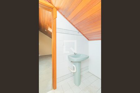 Casa de condomínio para alugar com 249m², 3 quartos e 2 vagas Casa de condomínio para alugar com 249m², 3 quartos e 2 vagasBanheiro Social 2