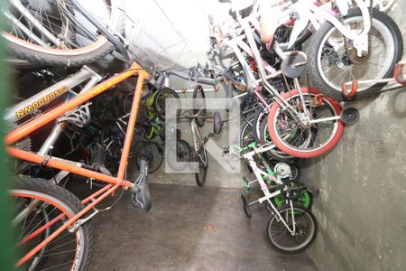 Apartamento para alugar com 63m², 2 quartos e 1 vaga Apartamento para alugar com 63m², 2 quartos e 1 vagaBicicletário