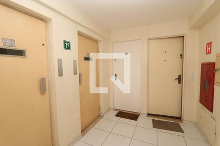 Apartamento para alugar com 63m², 2 quartos e 1 vaga Apartamento para alugar com 63m², 2 quartos e 1 vagaHall social