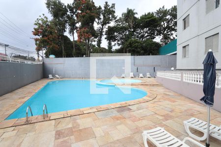 Apartamento para alugar com 63m², 2 quartos e 1 vaga Apartamento para alugar com 63m², 2 quartos e 1 vagaÁrea comum - Piscina