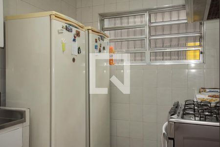 Casa à venda com 160m², 3 quartos e 2 vagas Casa à venda com 160m², 3 quartos e 2 vagasCozinha