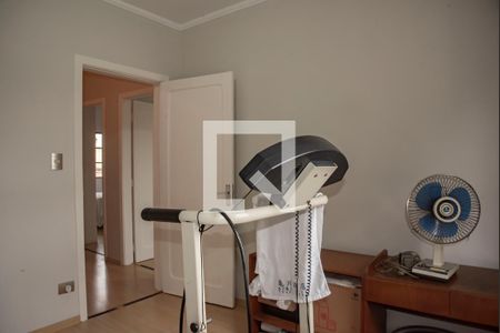 Casa à venda com 160m², 3 quartos e 2 vagas Casa à venda com 160m², 3 quartos e 2 vagasQuarto 3