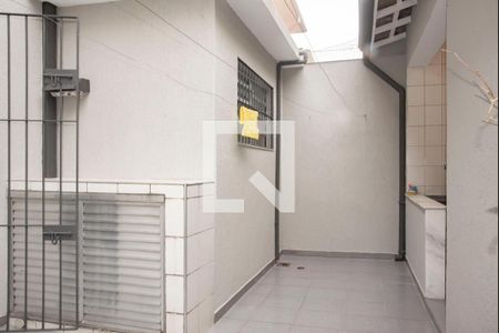 Casa à venda com 160m², 3 quartos e 2 vagas Casa à venda com 160m², 3 quartos e 2 vagasQuintal