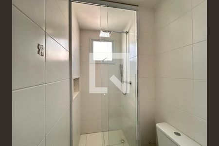 Banheiro da Suíte de apartamento para alugar com 2 quartos, 49m² em Vila Pirituba, São Paulo