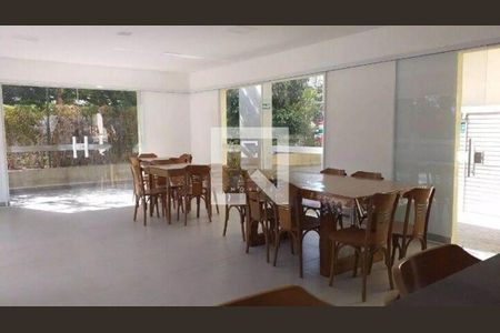 Apartamento à venda com 2 quartos, 77m² em Campo Belo, São Paulo