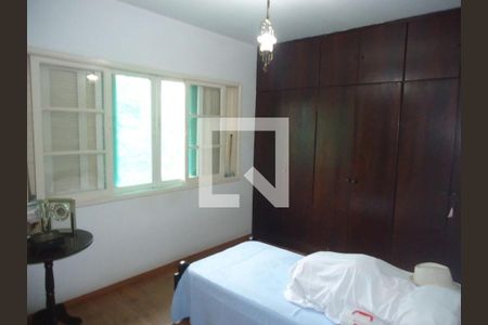 Casa à venda com 200m², 3 quartos e 2 vagas