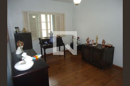 Casa à venda com 200m², 3 quartos e 2 vagas