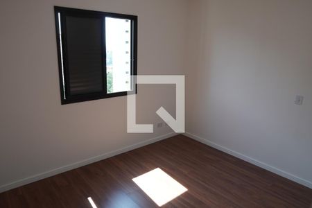 Suíte de apartamento para alugar com 2 quartos, 74m² em Jardim Maria Rosa, Taboão da Serra