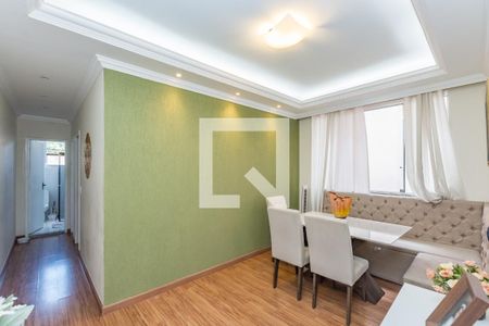 Sala de apartamento à venda com 2 quartos, 62m² em Carlos Prates, Belo Horizonte