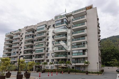 Apartamento para alugar com 55m², 2 quartos e 1 vagaFachada