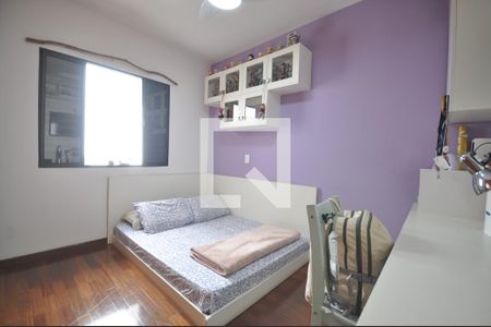 Casa de condomínio à venda com 200m², 3 quartos e 3 vagasQuarto 2