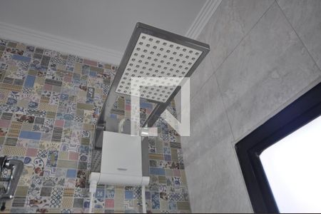 Casa de condomínio à venda com 200m², 3 quartos e 3 vagasBanheiro do Quarto Suíte