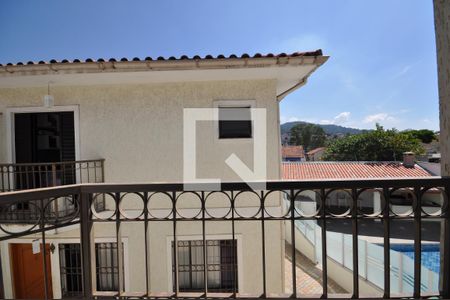Casa de condomínio à venda com 200m², 3 quartos e 3 vagasSacada do Quarto Suíte