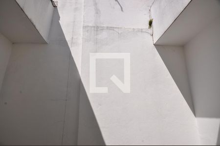 Casa de condomínio à venda com 200m², 3 quartos e 3 vagasVista do Quarto 2
