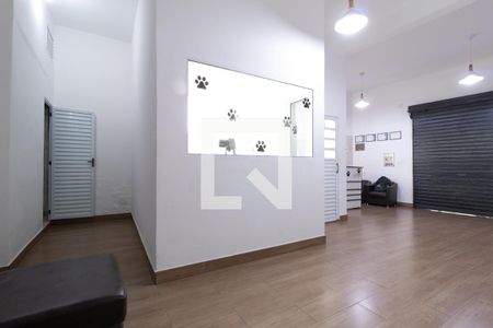 Casa para alugar com 100m², 2 quartos e 1 vagaSala inferior