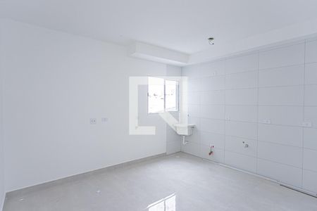 Sala, cozinha e área de serviço de apartamento para alugar com 1 quarto, 39m² em Vila Mangalot, São Paulo