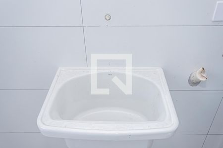 Sala, cozinha e área de serviço de apartamento à venda com 1 quarto, 33m² em Vila Mangalot, São Paulo