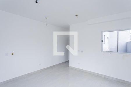 Sala, cozinha e área de serviço de apartamento à venda com 1 quarto, 33m² em Vila Mangalot, São Paulo