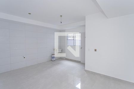 Sala, cozinha e área de serviço de apartamento para alugar com 1 quarto, 36m² em Vila Mangalot, São Paulo