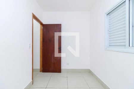 Quarto 1 de casa de condomínio para alugar com 2 quartos, 50m² em Parque Maria Helena, São Paulo