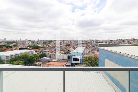 Sala - Varanda de casa para alugar com 1 quarto, 37m² em Parque Maria Helena, São Paulo