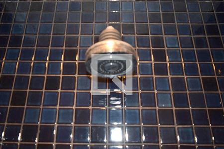 Apartamento à venda com 220m², 2 quartos e 2 vagasBanheiro - detalhe ducha